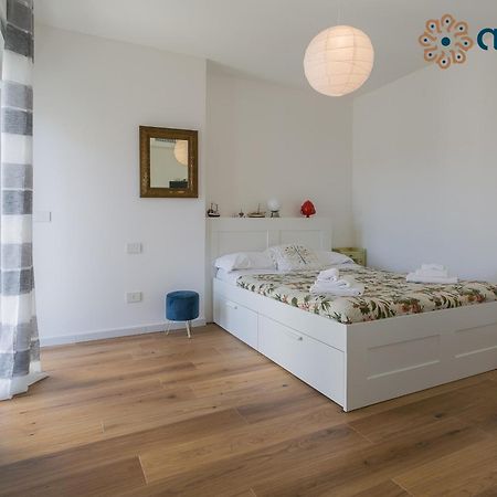 Suite Gianca By Apulia Accommodation Bari Ngoại thất bức ảnh